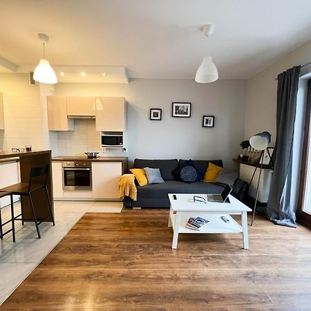 3D Szlak 77 Apartament كراكوفيا المظهر الخارجي الصورة