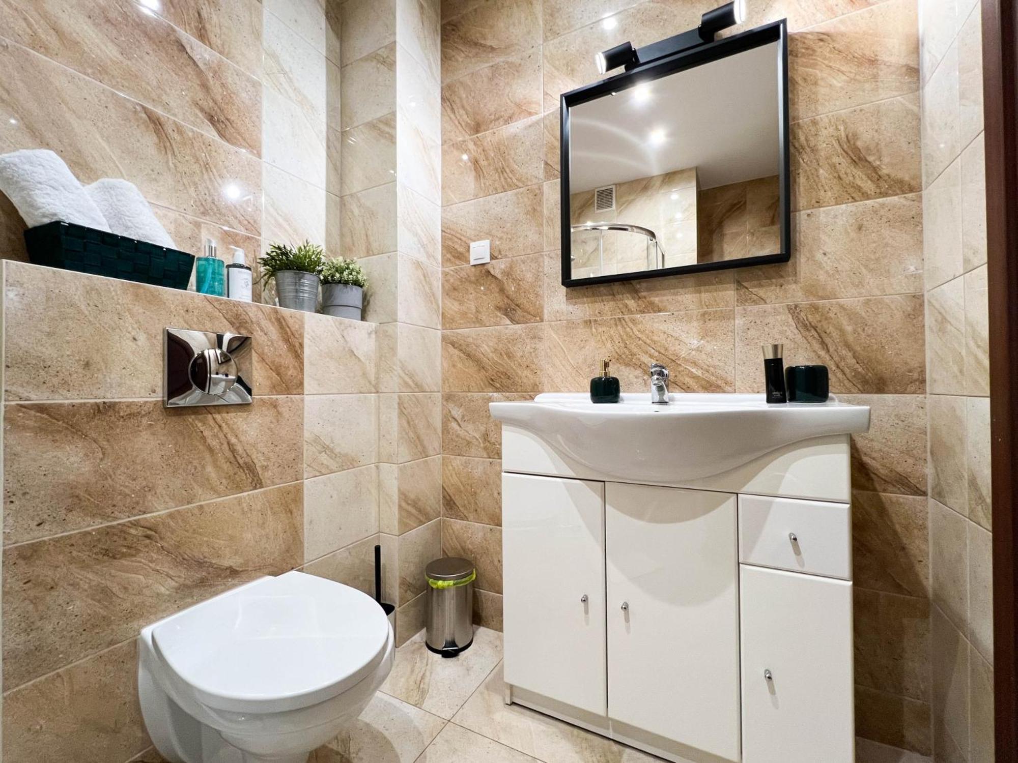 3D Szlak 77 Apartament كراكوفيا المظهر الخارجي الصورة