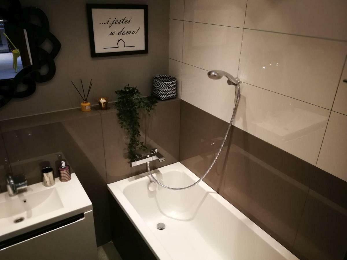 3D Szlak 77 Apartament كراكوفيا المظهر الخارجي الصورة