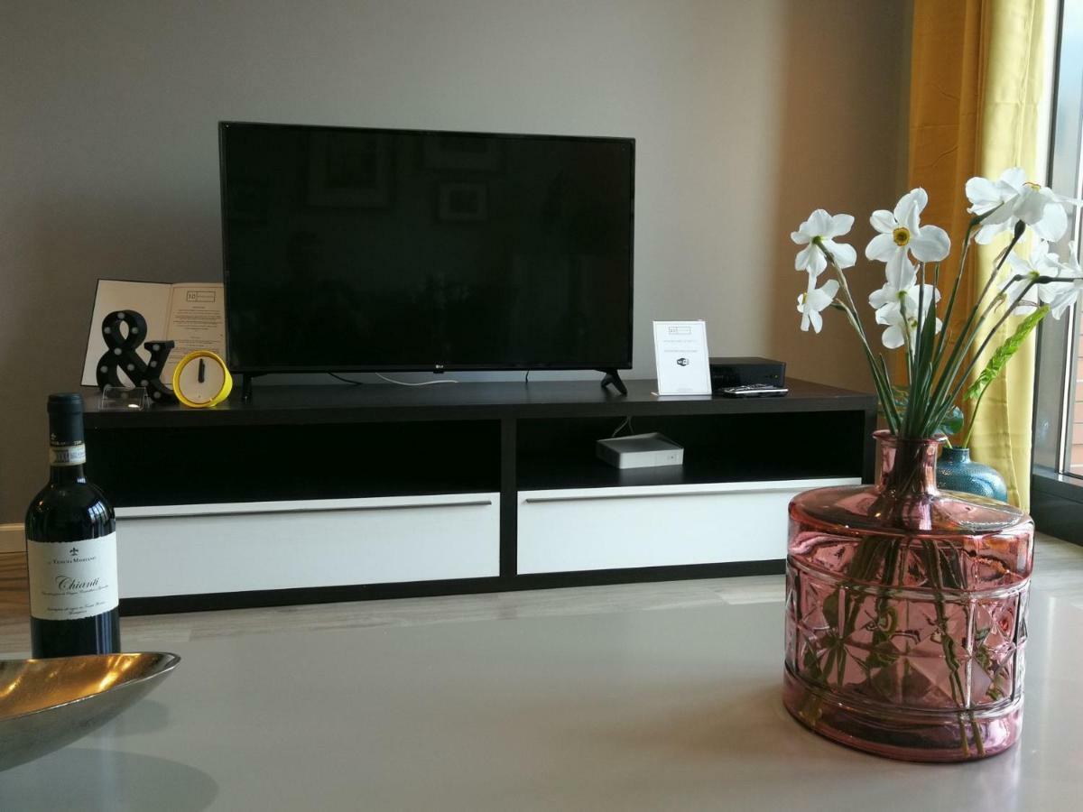 3D Szlak 77 Apartament كراكوفيا المظهر الخارجي الصورة