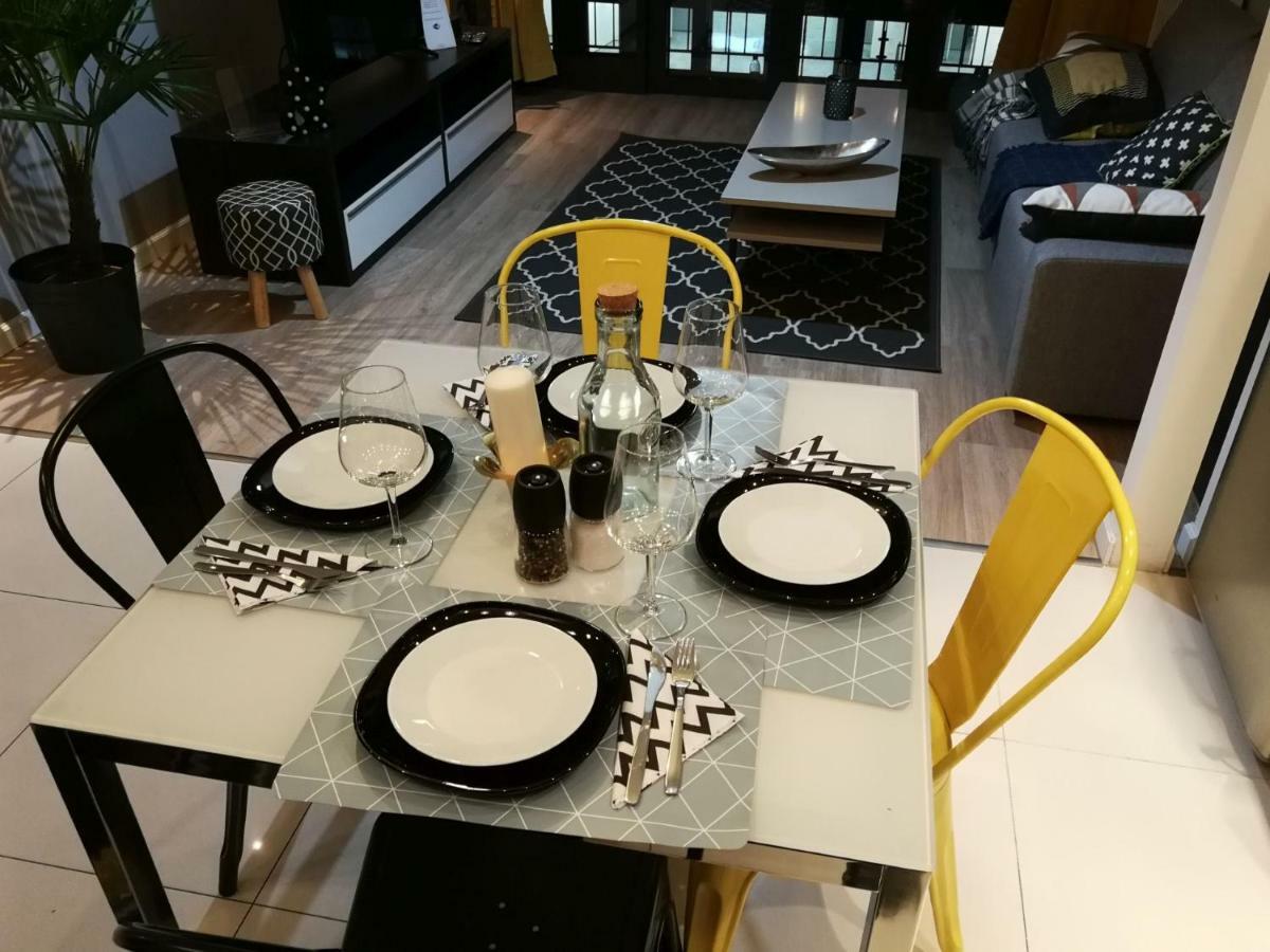 3D Szlak 77 Apartament كراكوفيا المظهر الخارجي الصورة